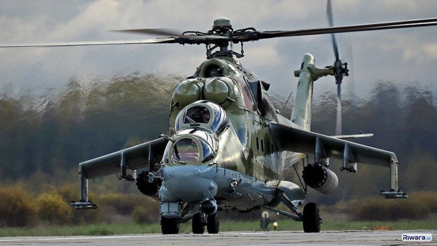 Helikopter serbu Mi-35 buatan Rusia